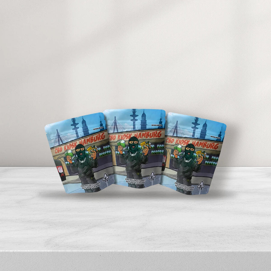 CBD Kiosk Limited Edition: Packungen von CBD Kiosk auf hellem Beton