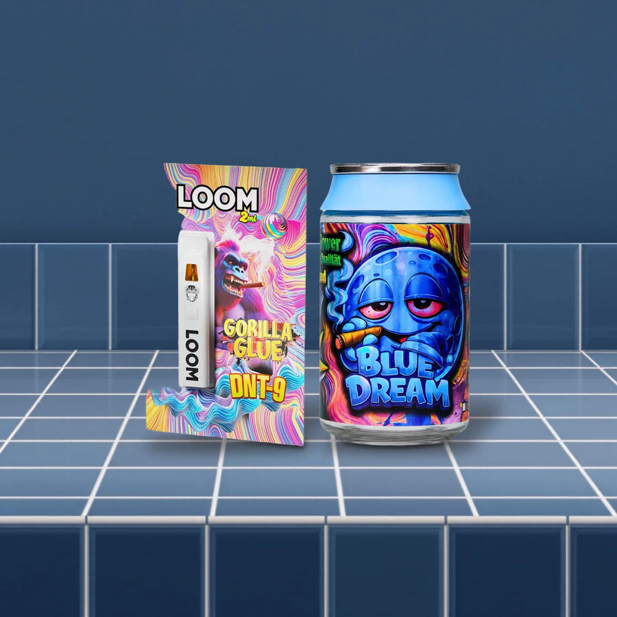 Legale Alternative zu HHC-P: Loom Vape Gorilla Glue und Loom Blüten Blue Dream auf blauen Kacheln