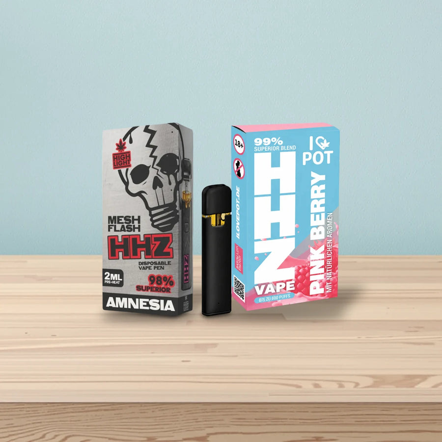 Alternative zu HHZ Vapes: Mesh Flash HHZ Vape Amnesia und I Love Pot HHZ Vape Pink Berry auf heller Esche