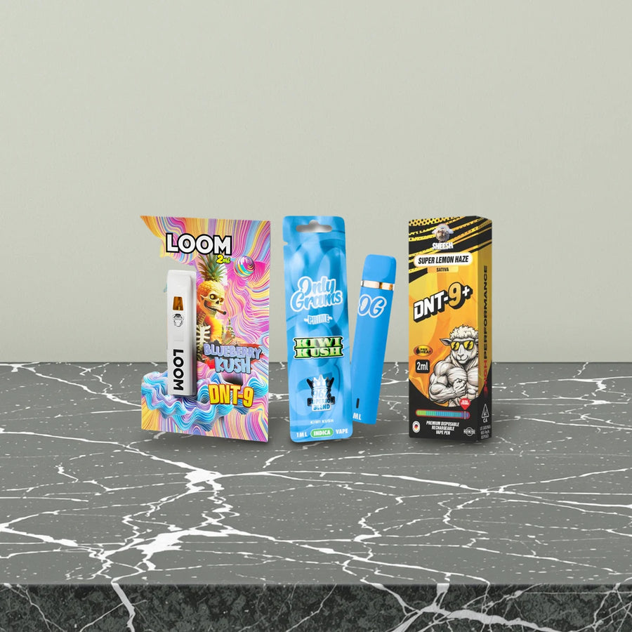 Superior Vapes: Loom, OnlyGrams und SHEESH auf grünem Marmor